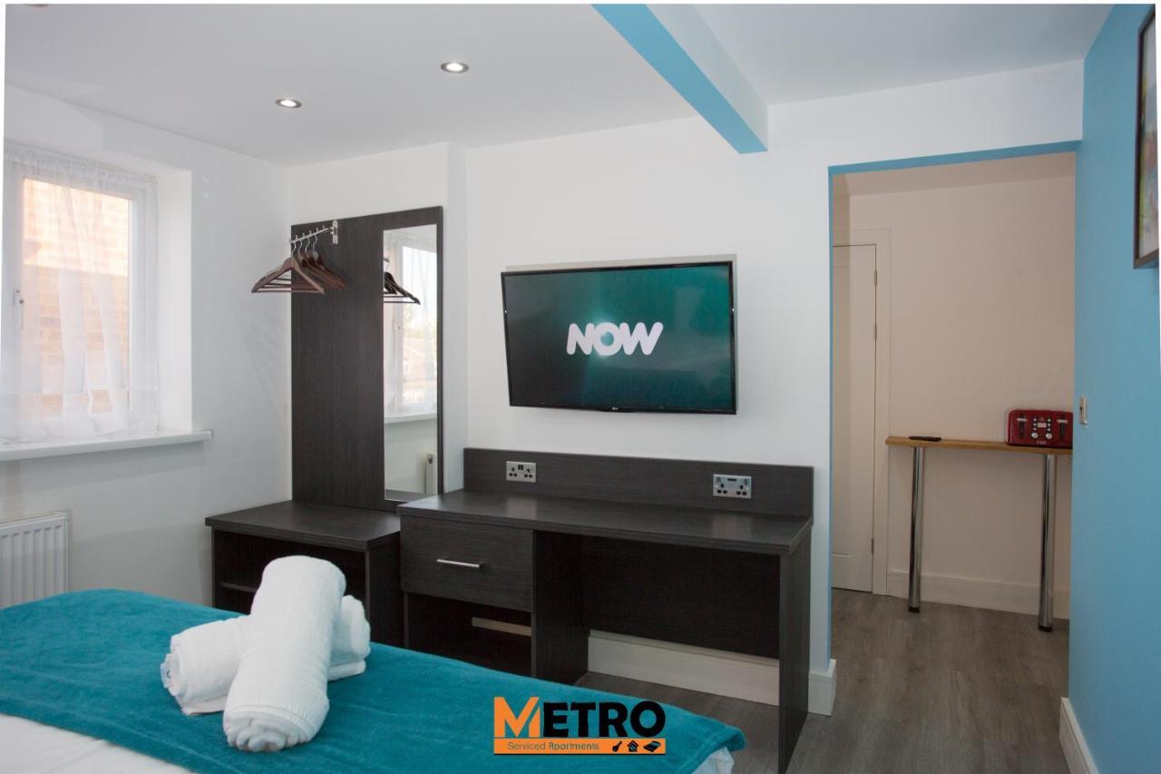 Legoland Heathrow Windsor Apartment Hotel 斯劳 外观 照片