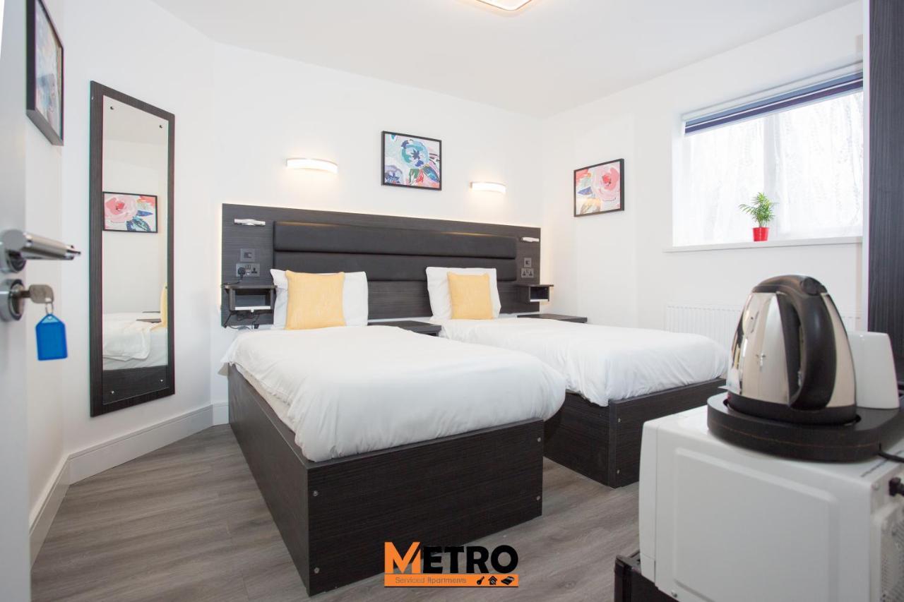 Legoland Heathrow Windsor Apartment Hotel 斯劳 外观 照片