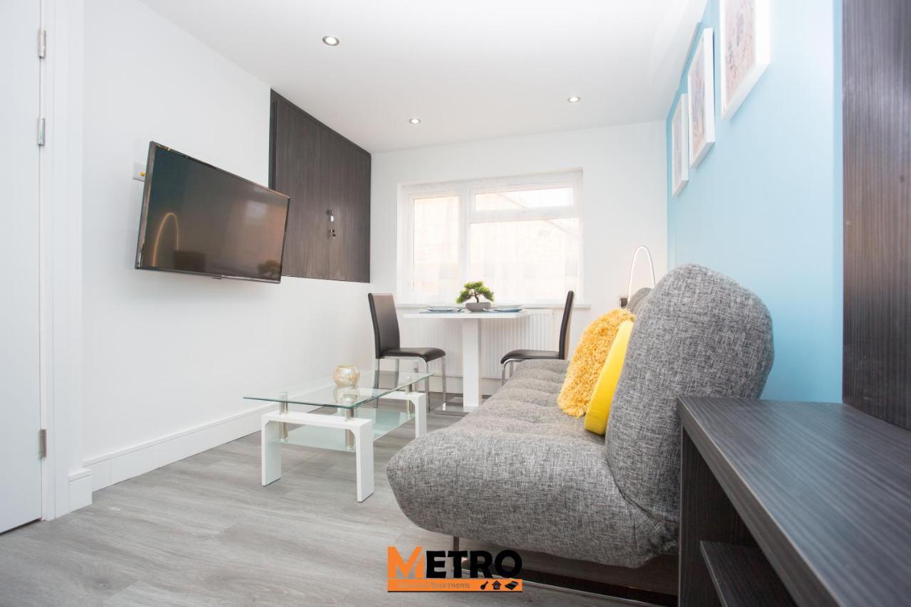 Legoland Heathrow Windsor Apartment Hotel 斯劳 外观 照片