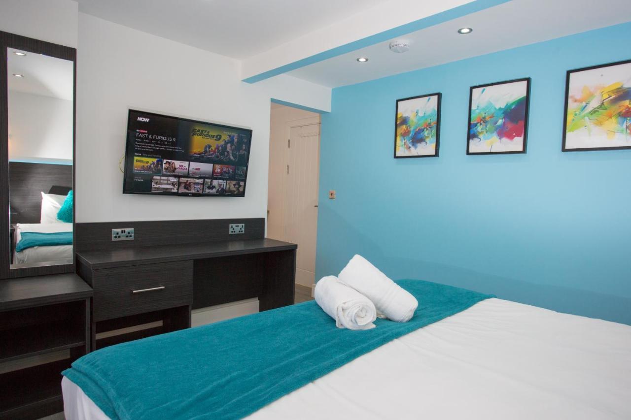 Legoland Heathrow Windsor Apartment Hotel 斯劳 外观 照片