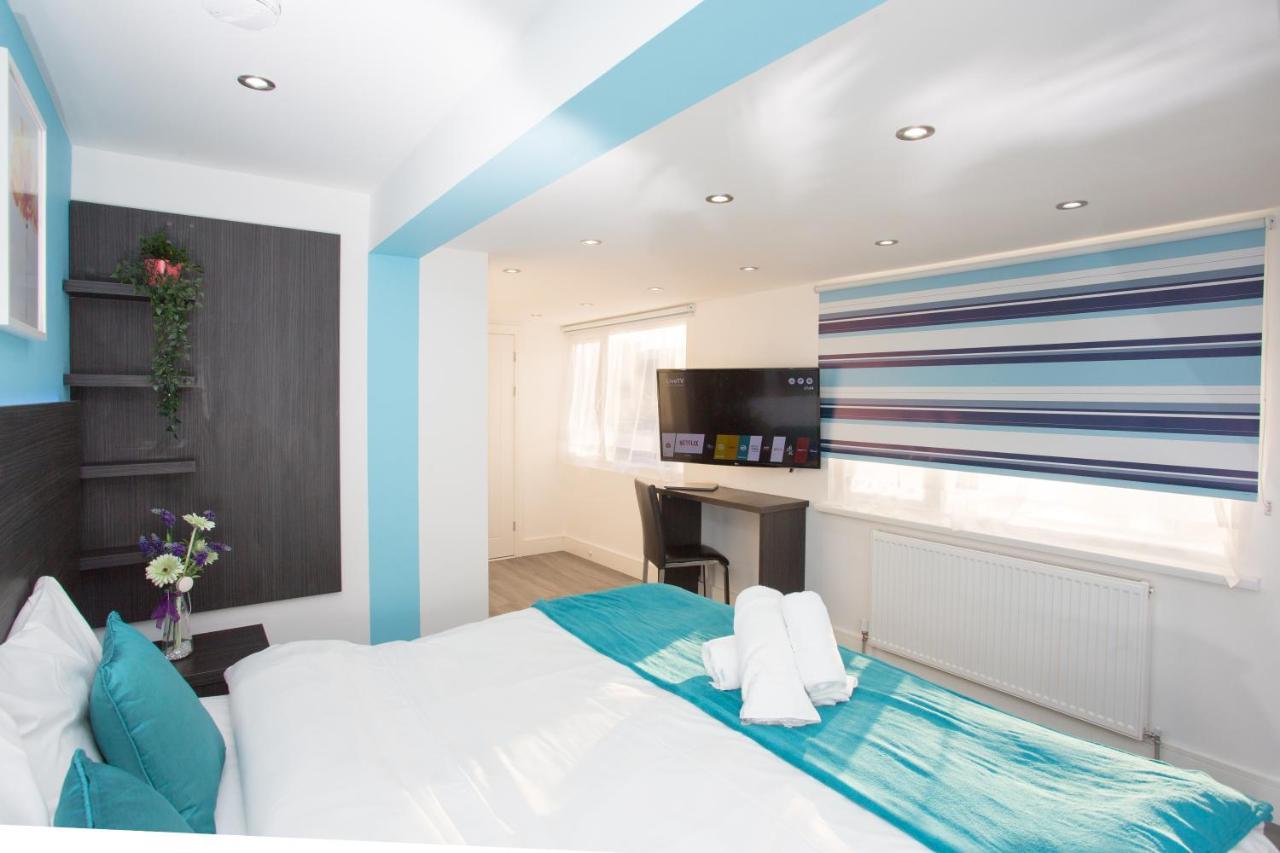 Legoland Heathrow Windsor Apartment Hotel 斯劳 外观 照片