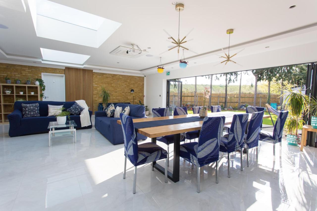 Legoland Heathrow Windsor Apartment Hotel 斯劳 外观 照片